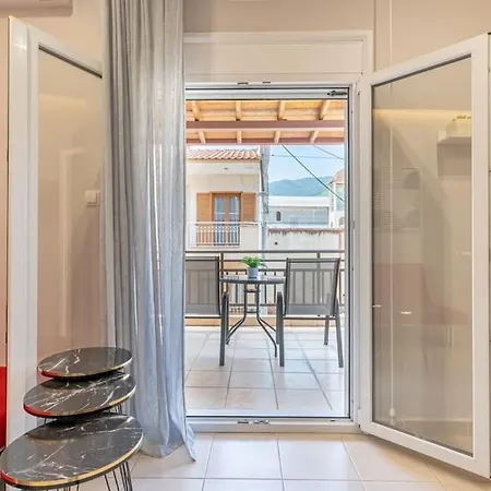 Al Centro * Σταυρός