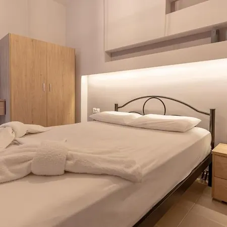 Al Centro * 스타브로스